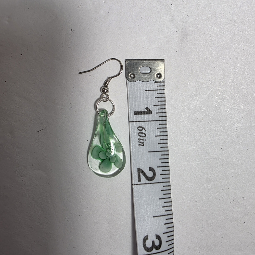 Artistic Green Glass Flower Necklace & Earring Set - Picture 8 of 8